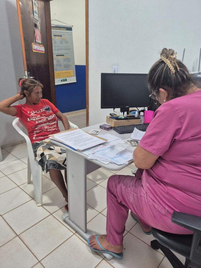 Secretaria de Sáude de Iguatemi promove dia especial com exames e roda de conversa com mulheres indígenas da Aldeia Pielyto Kuê