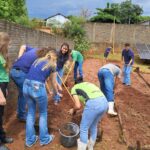 Projeto Itaipu Parquetec realiza oficina de hortas em Sete Quedas (MS)