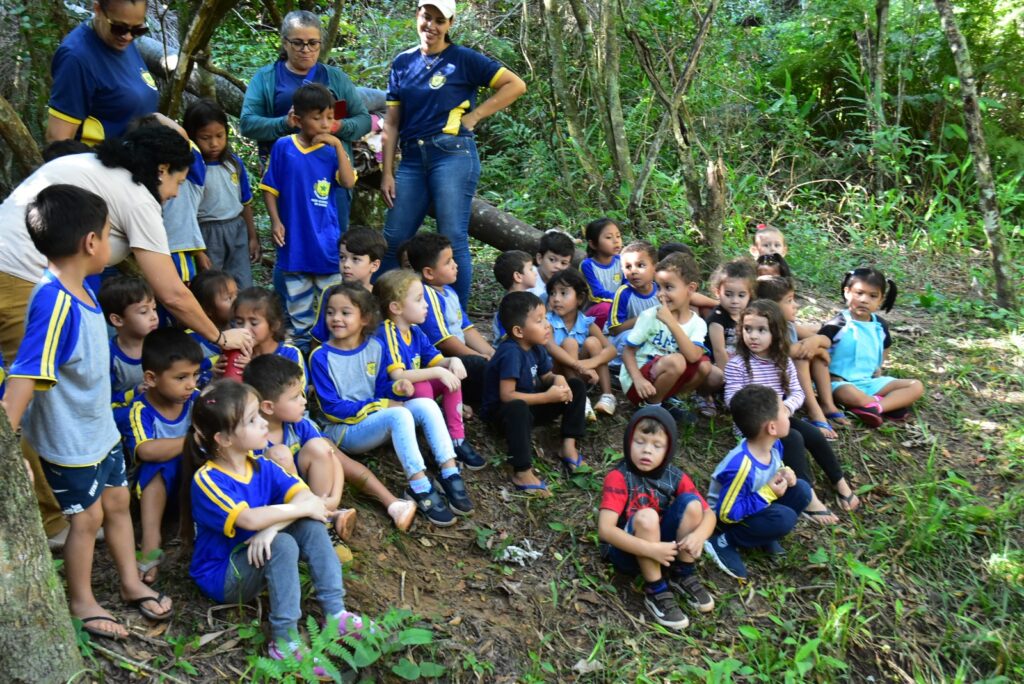 Iguatemi: Alunos do Pré I e Pré II da Educação Infantil Sala Arco-Íris participaram de aula sobre preservação ambiental Iguatemi: Alunos do Pré I e Pré II da Educação Infantil Sala Arco-Íris participaram de aula sobre preservação ambiental