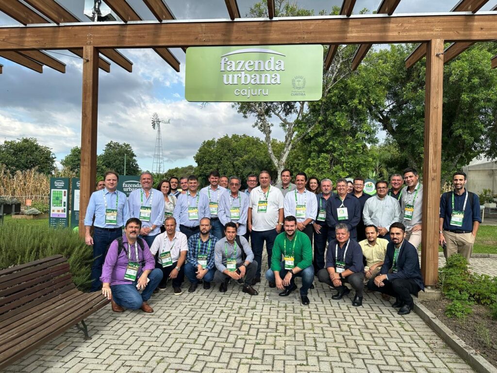 Prefeitos do MS participam de missão técnica em Curitiba