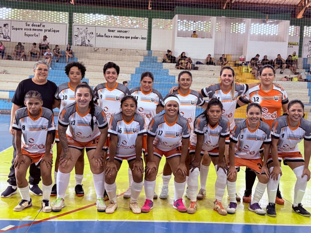 Raça União de Amambai é campeã invicta de torneio regional de futsal feminino em Naviraí Raça União de Amambai é campeã invicta de torneio regional de futsal feminino em Naviraí