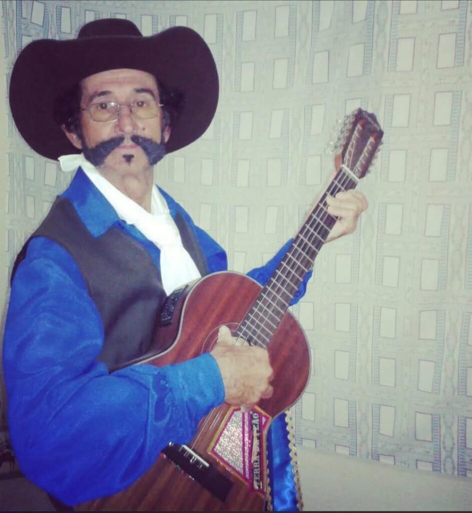 Nota de falecimento de Ivo dos Santos, o “Teixeirinha Cover”