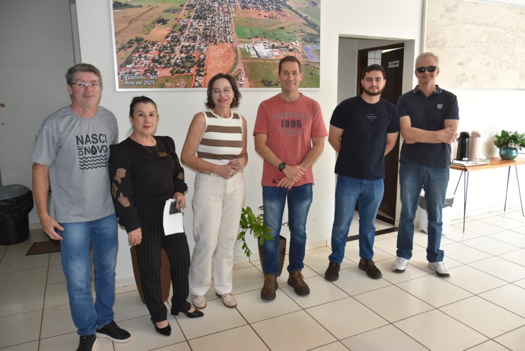 Iguatemi: Reunião entre representantes do Detran-MS e membros do DEMTRAT trata sobre sinalização viária Iguatemi: Reunião entre representantes do Detran-MS e membros do DEMTRAT trata sobre sinalização viária