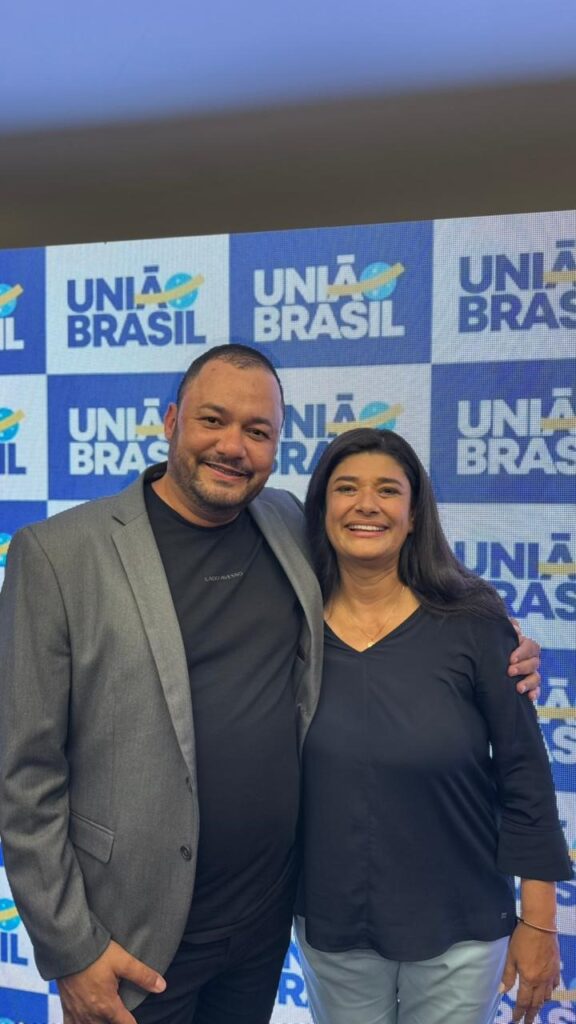 Caarapó: Nado Tozzi participa de ato de filiação do União Brasil em Campo Grande ao lado lideranças Caarapó: Nado Tozzi participa de ato de filiação do União Brasil em Campo Grande ao lado lideranças