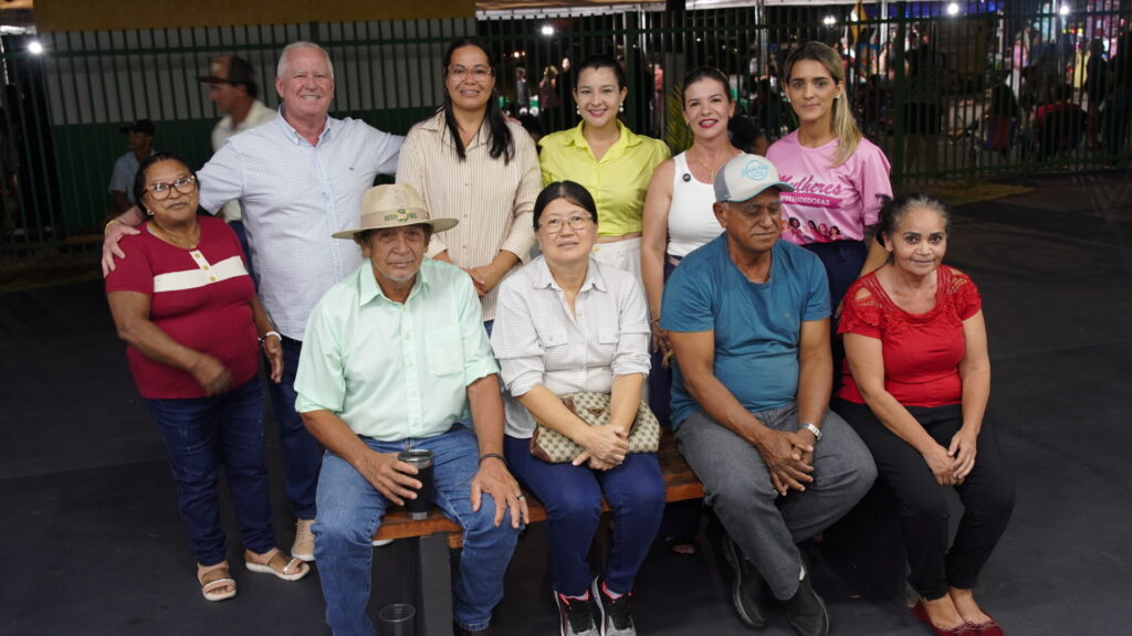 Prefeitura de Juti inaugura Feira do Produtor e entrega trator agrícola para fortalecimento da agricultura familiar Prefeitura de Juti inaugura Feira do Produtor e entrega trator agrícola para fortalecimento da agricultura familiar