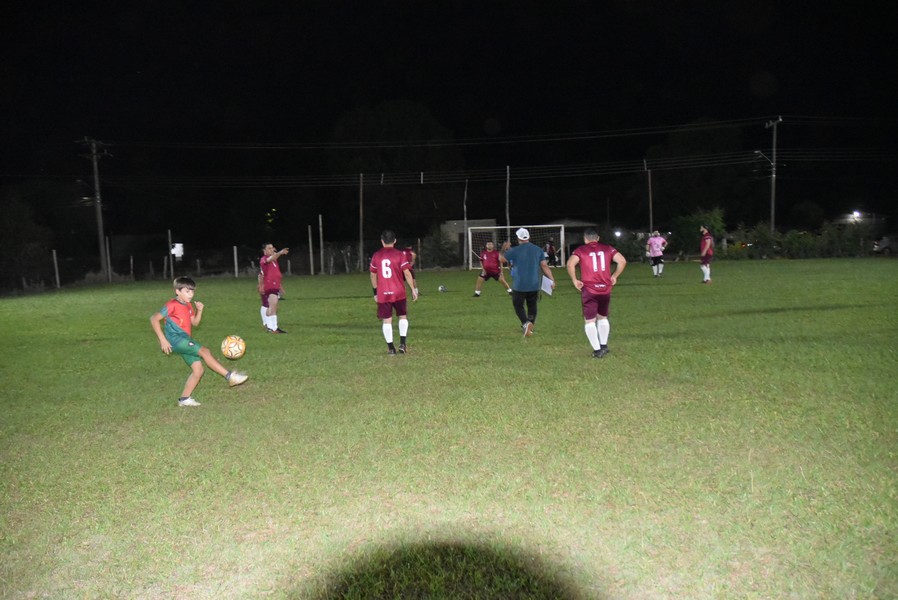 Iguatemi: Dois grandes jogos decididos nas penalidades máximas encerraram o Campeonato Municipal de Futebol Suíço 2026
