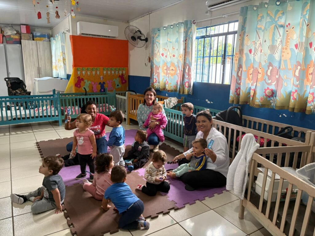 Saúde e Educação unem forças em projeto de saúde bucal nas creches de Iguatemi Saúde e Educação unem forças em projeto de saúde bucal nas creches de Iguatemi