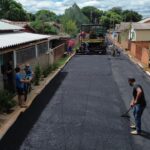 Prefeitura de Tacuru divulga avanço em obra de pavimentação na Rua do Calçadão