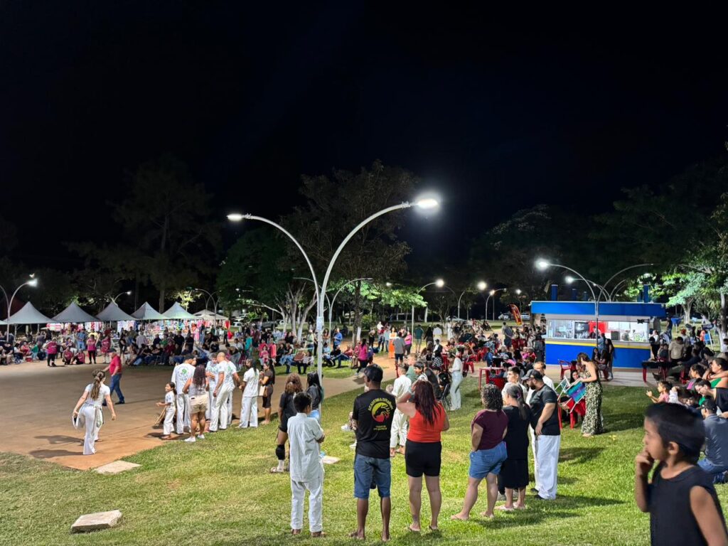 Feira da Lua reúne cultura, lazer e movimenta a economia local em Tacuru Feira da Lua reúne cultura, lazer e movimenta a economia local em Tacuru