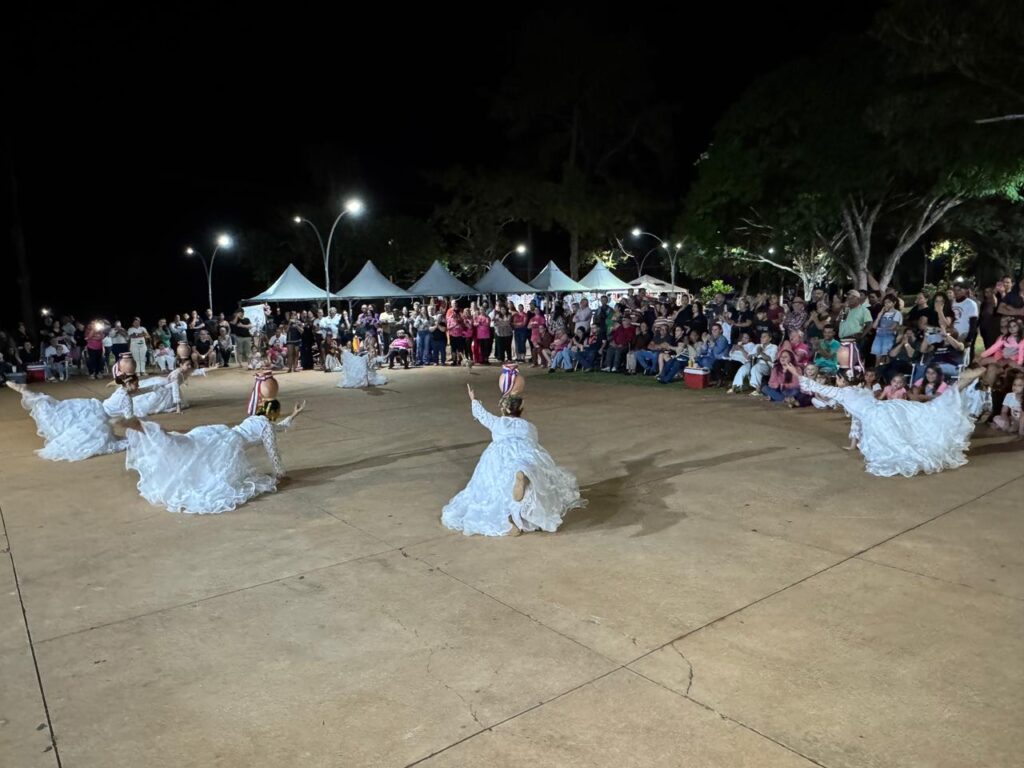 Feira da Lua reúne cultura, lazer e movimenta a economia local em Tacuru Feira da Lua reúne cultura, lazer e movimenta a economia local em Tacuru