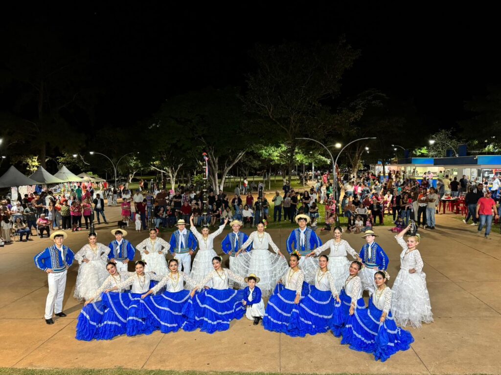 Feira da Lua reúne cultura, lazer e movimenta a economia local em Tacuru Feira da Lua reúne cultura, lazer e movimenta a economia local em Tacuru