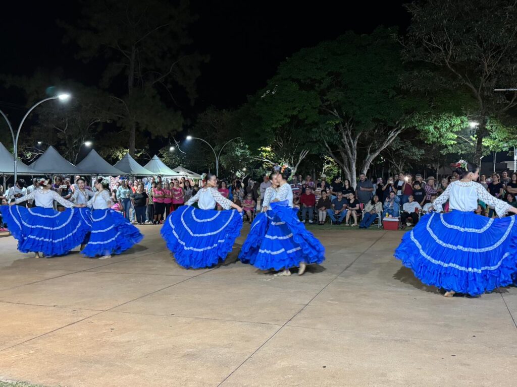 Feira da Lua reúne cultura, lazer e movimenta a economia local em Tacuru Feira da Lua reúne cultura, lazer e movimenta a economia local em Tacuru