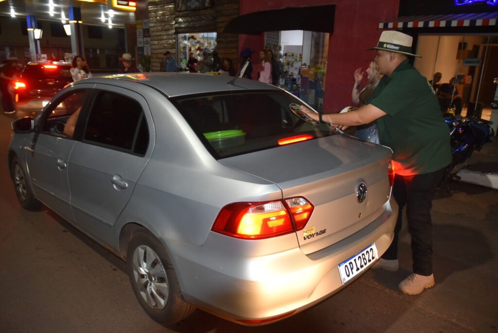 Prefeitura de Iguatemi realiza adesivaço para divulgar a 3ª ExpoIguatemi 2026