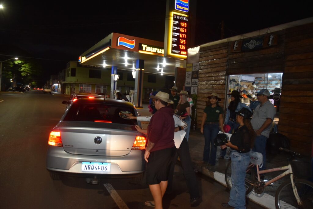 Prefeitura de Iguatemi realiza adesivaço para divulgar a 3ª ExpoIguatemi 2026