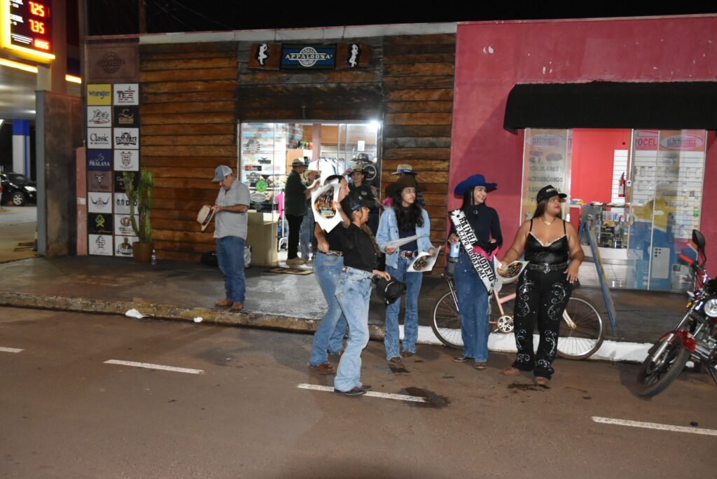 Prefeitura de Iguatemi realiza adesivaço para divulgar a 3ª ExpoIguatemi 2026