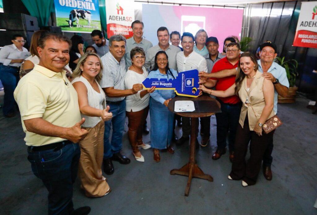 Municipalismo: Governo de MS investe em infraestrutura e apoia feira agropecuária em Glória de Dourados