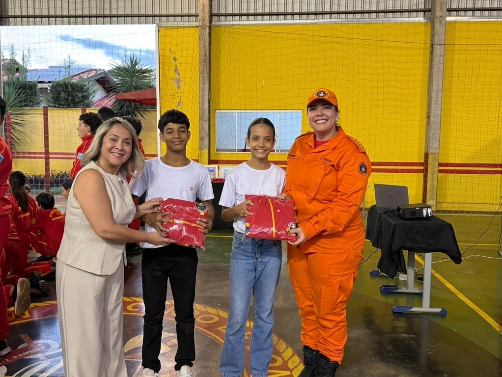 Com R$ 100 mil, Lia Nogueira fortalece projeto que forma jovens em MS Com R$ 100 mil, Lia Nogueira fortalece projeto que forma jovens em MS