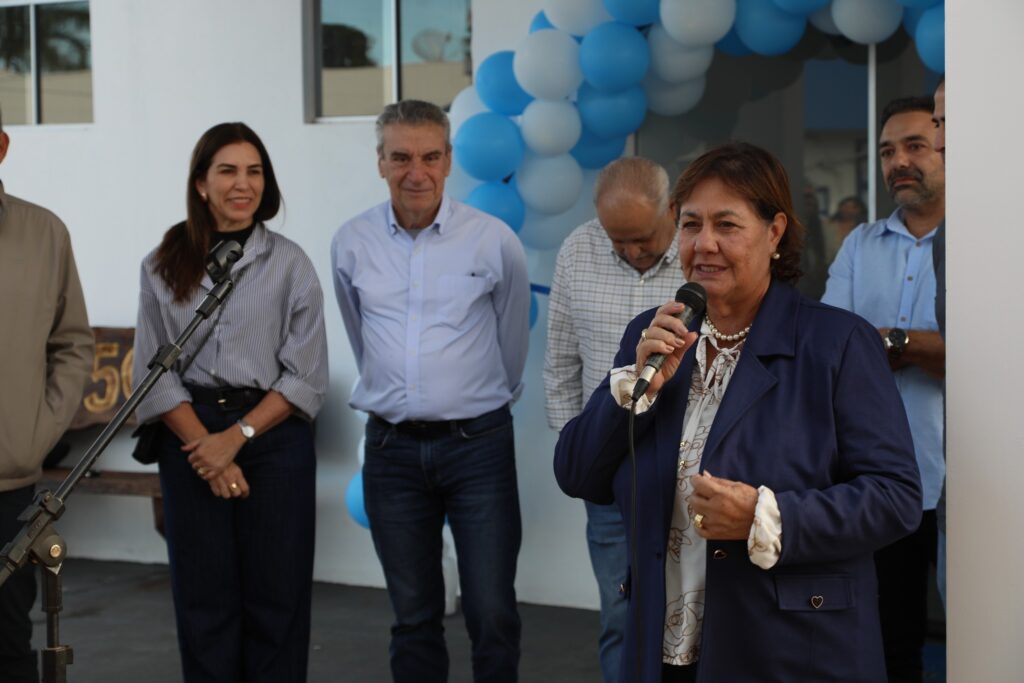 Governo de Mundo Novo inaugura Centro de Fisioterapia Helena Ferreira Costa Araújo Governo de Mundo Novo inaugura Centro de Fisioterapia Helena Ferreira Costa Araújo