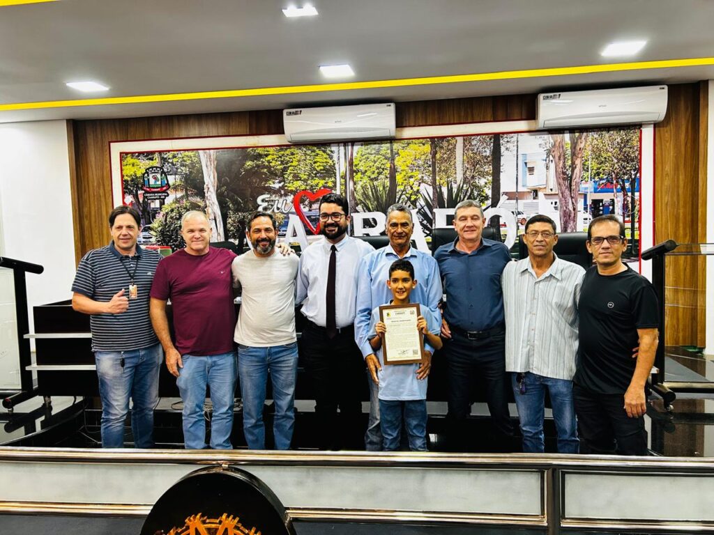 Câmara de Caarapó homenageia radialista Antônio Borges pelos 43 anos do programa Canto Sertanejo Câmara de Caarapó homenageia radialista Antônio Borges pelos 43 anos do programa Canto Sertanejo
