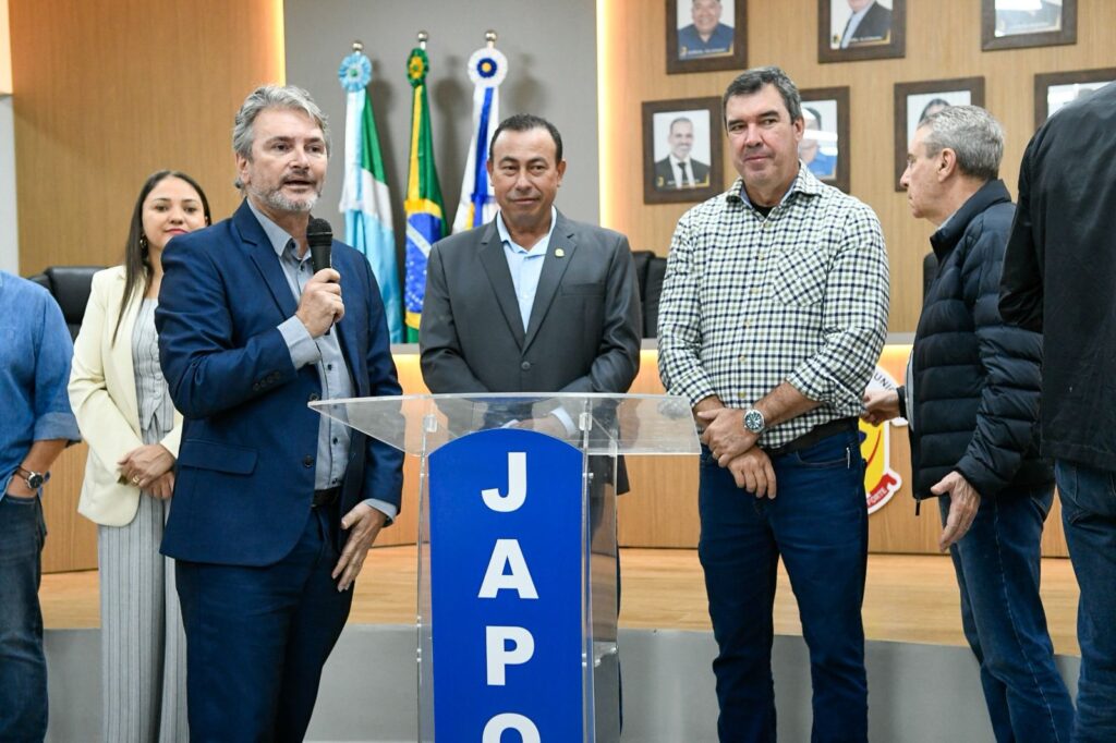 Japorã avança em segurança pública e infraestrutura com autorização de obras na área urbana e rural