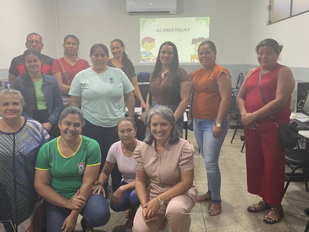 Prefeitura de Juti realiza Formação Continuada com os profissionais da Rede Municipal de Ensino Prefeitura de Juti realiza Formação Continuada com os profissionais da Rede Municipal de Ensino