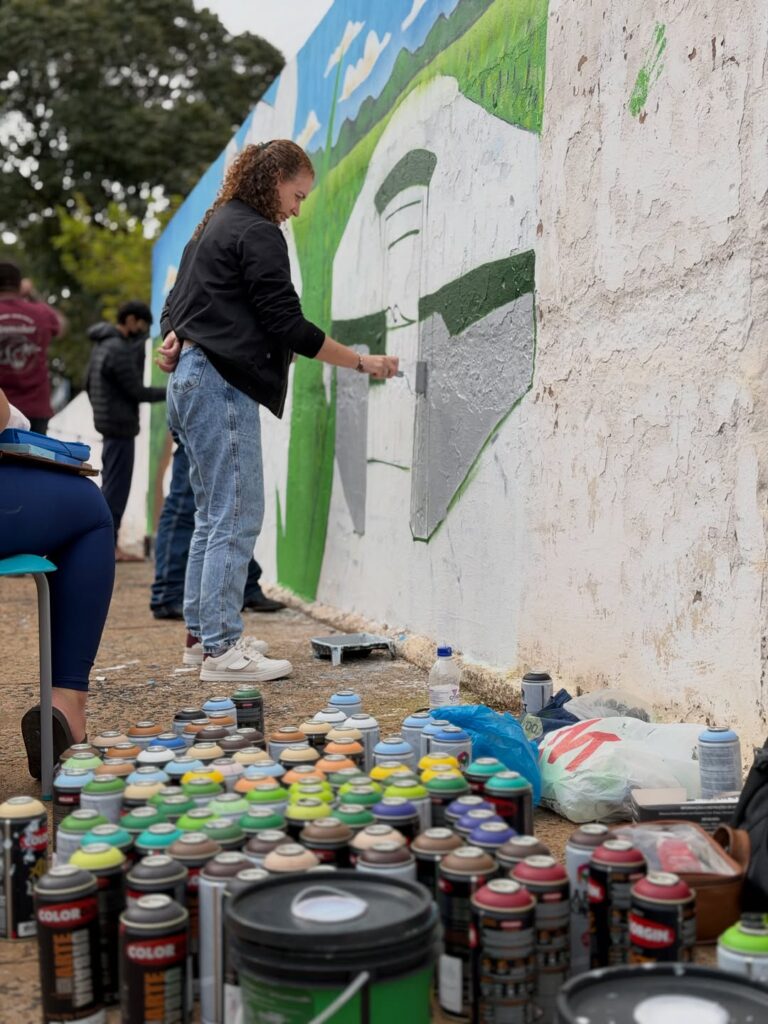 Projeto Oficina de Grafite valoriza a história de Iguatemi através da arte Projeto Oficina de Grafite valoriza a história de Iguatemi através da arte