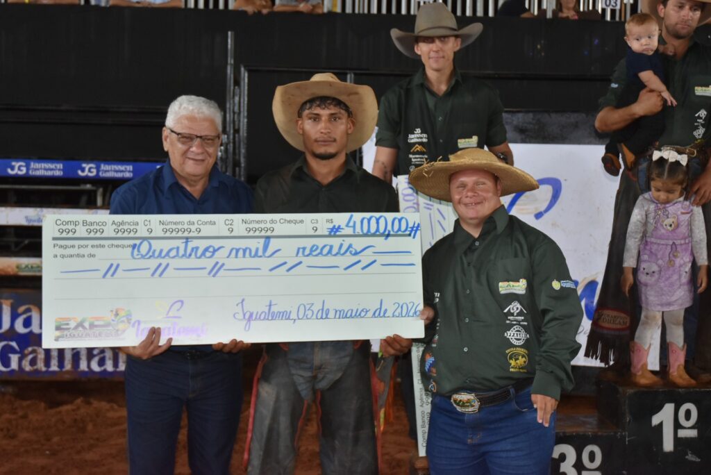 Finalistas do rodeio da 3ª ExpoIguatemi 2026 receberam R$ 35 mil em dinheiro, incluindo uma moto Honda 0 km