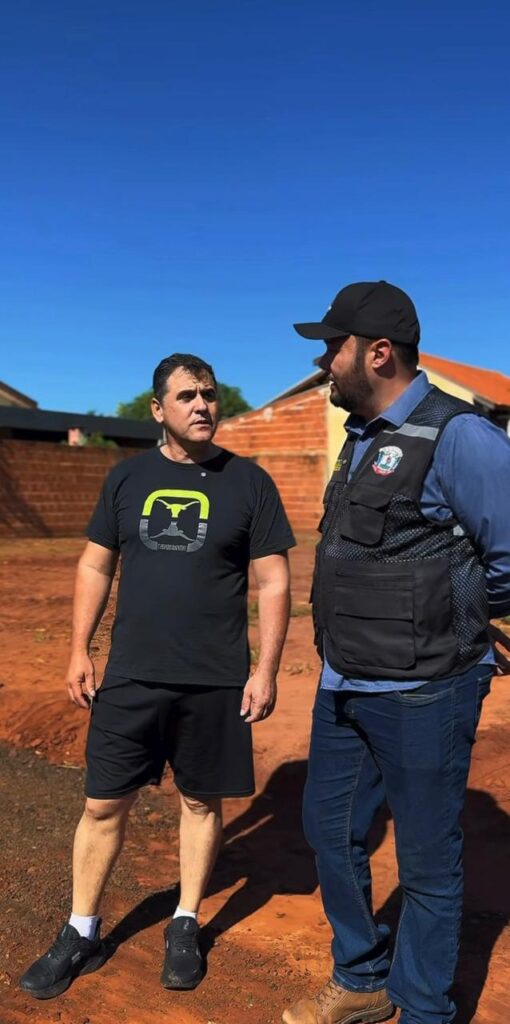 Caarapó: Vereador Nado Tozzi acompanha aplicação de fresado e reforça compromisso com o Jardim Adonai