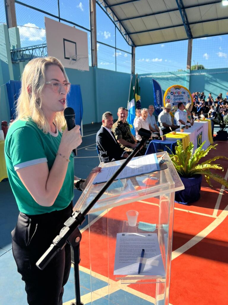 Entrega da reforma na Escola Profª Maria Bataglin Machado garante mais conforto e qualidade aos alunos em Amambai