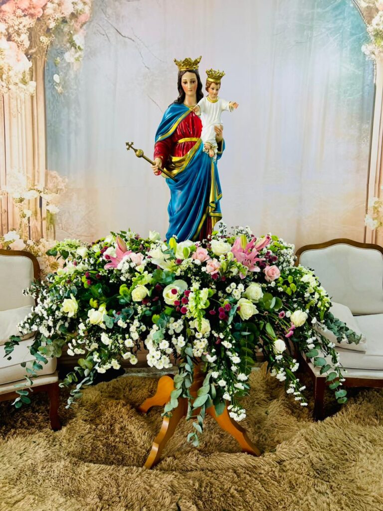 Aconteceu nos dias 23 e 24 a tradicional Festa da Padroeira Nossa Senhora Auxiliadora em Amambai Aconteceu nos dias 23 e 24 a tradicional Festa da Padroeira Nossa Senhora Auxiliadora em Amambai