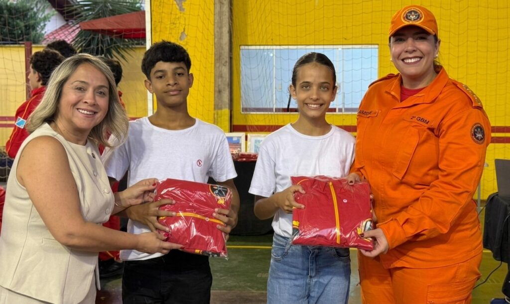 Com R$ 100 mil, Lia Nogueira fortalece projeto que forma jovens em MS Com R$ 100 mil, Lia Nogueira fortalece projeto que forma jovens em MS