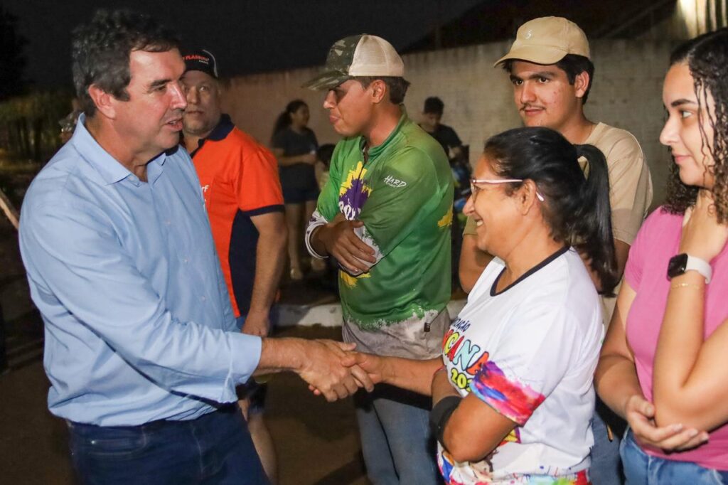 Governo de MS acompanha reta final da pavimentação no Distrito de Bocajá, em Douradina