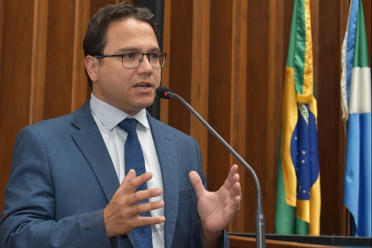 Republicanos forma bancada própria na ALEMS e Renato Câmara assume liderança do partido