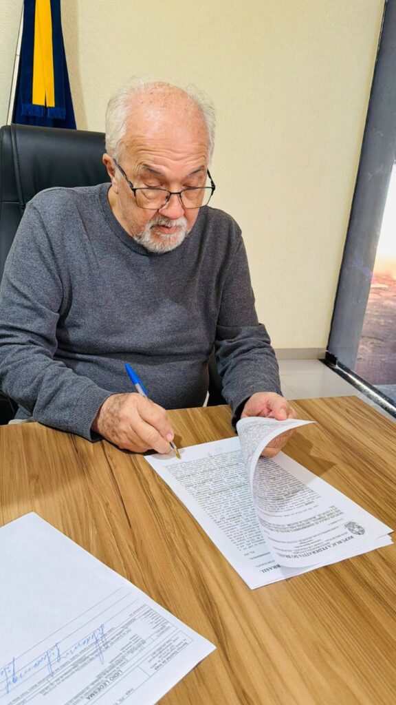 Prefeitura de Iguatemi adquire área para implantação de 145 lotes habitacionais Prefeitura de Iguatemi adquire área para implantação de 145 lotes habitacionais