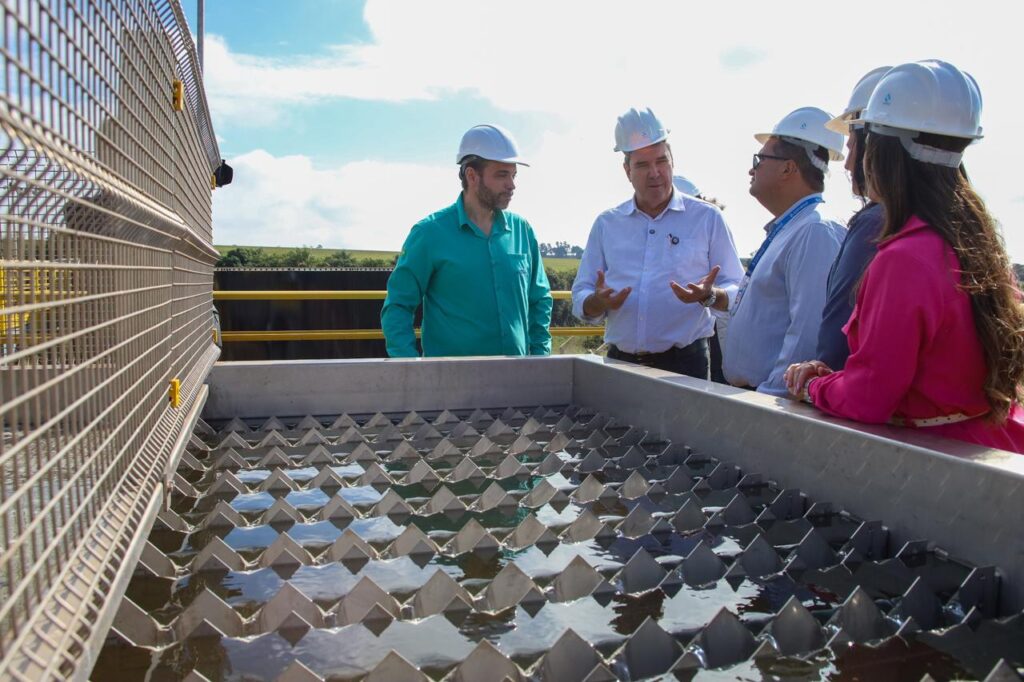 Caarapó ganha pacote de obras urbanas, com reforma de hospital e nova rodovia MS-378 Caarapó ganha pacote de obras urbanas, com reforma de hospital e nova rodovia MS-378