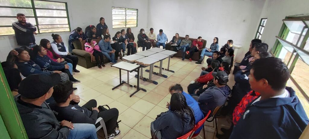 CAPS Itinerante leva atendimento em saúde mental às aldeias indígenas em Amambai CAPS Itinerante leva atendimento em saúde mental às aldeias indígenas em Amambai