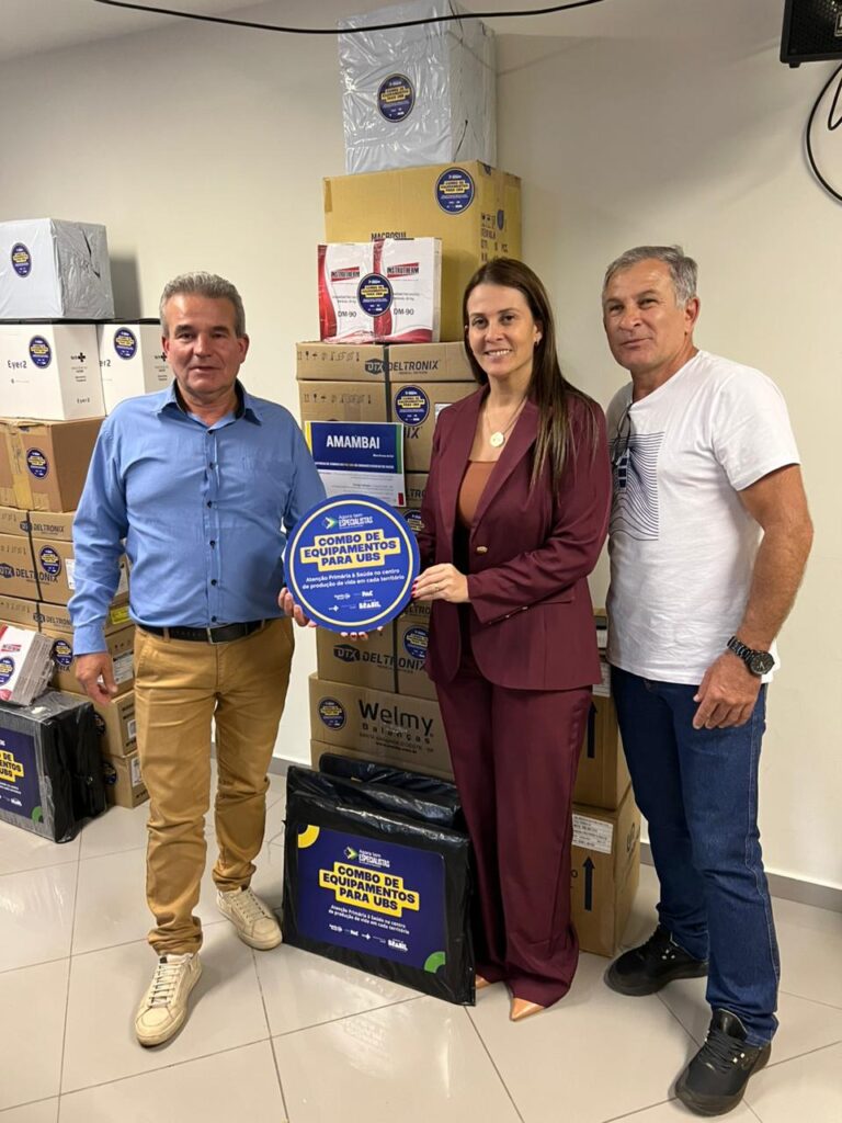 Prefeito de Amambai participa da entrega de Unidade Odontológica Móvel e equipamentos para UBS em Campo Grande Prefeito de Amambai participa da entrega de Unidade Odontológica Móvel e equipamentos para UBS em Campo Grande