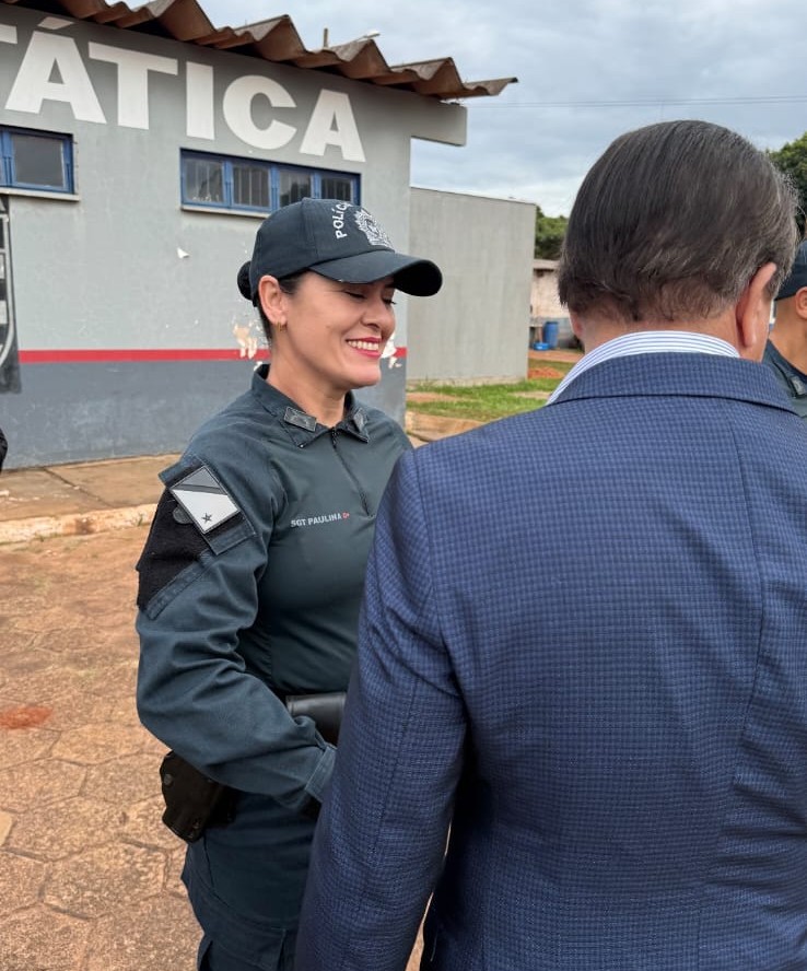 4º BPM realiza solenidade de entrega da medalha de tempo de serviço a policiais militares em Ponta Porã 4º BPM realiza solenidade de entrega da medalha de tempo de serviço a policiais militares em Ponta Porã