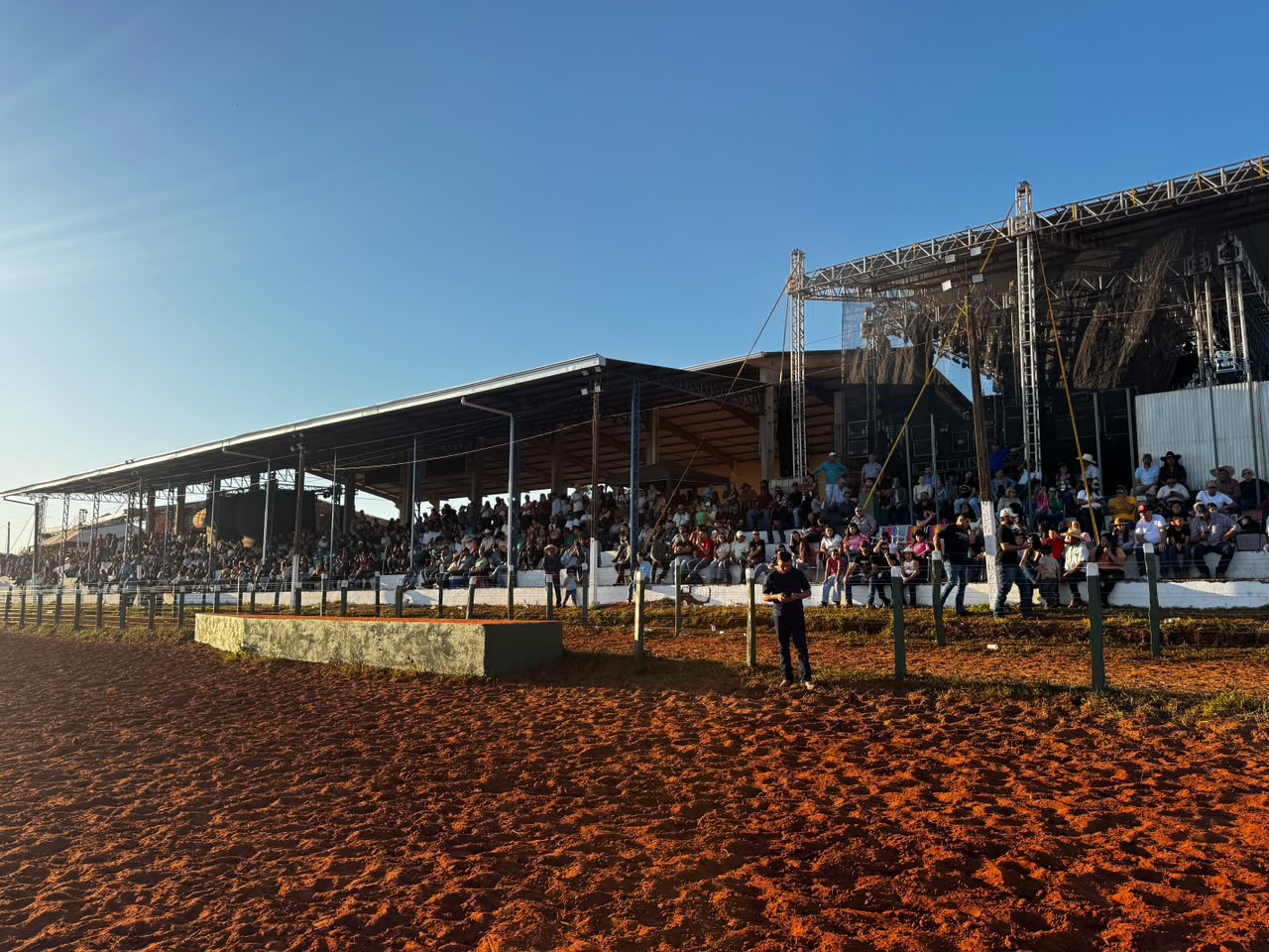 EXPOTAC 2026 reúne público recorde e consolida sucesso da maior festa de portão aberto da fronteira EXPOTAC 2026 reúne público recorde e consolida sucesso da maior festa de portão aberto da fronteira