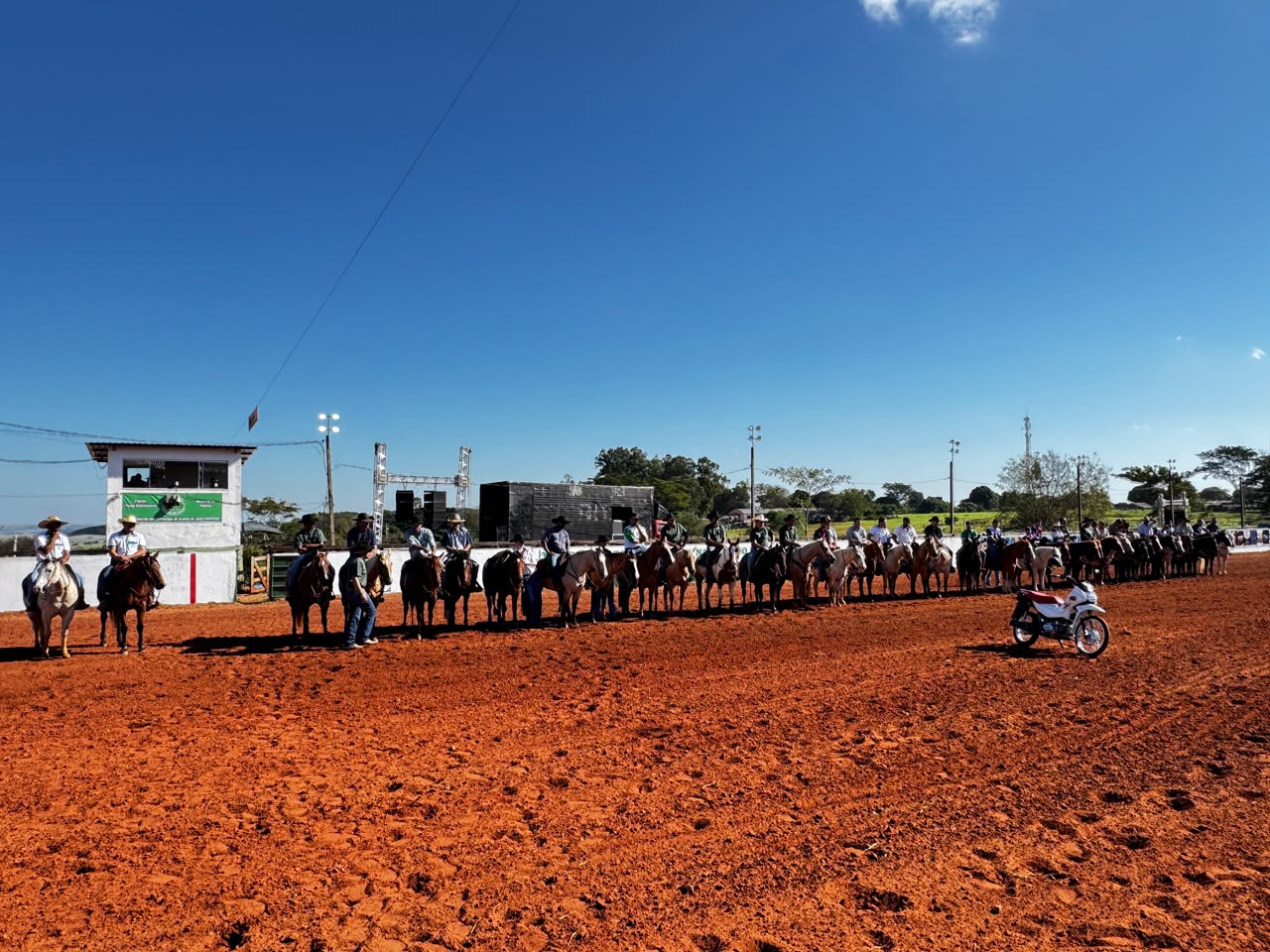 EXPOTAC 2026 reúne público recorde e consolida sucesso da maior festa de portão aberto da fronteira EXPOTAC 2026 reúne público recorde e consolida sucesso da maior festa de portão aberto da fronteira