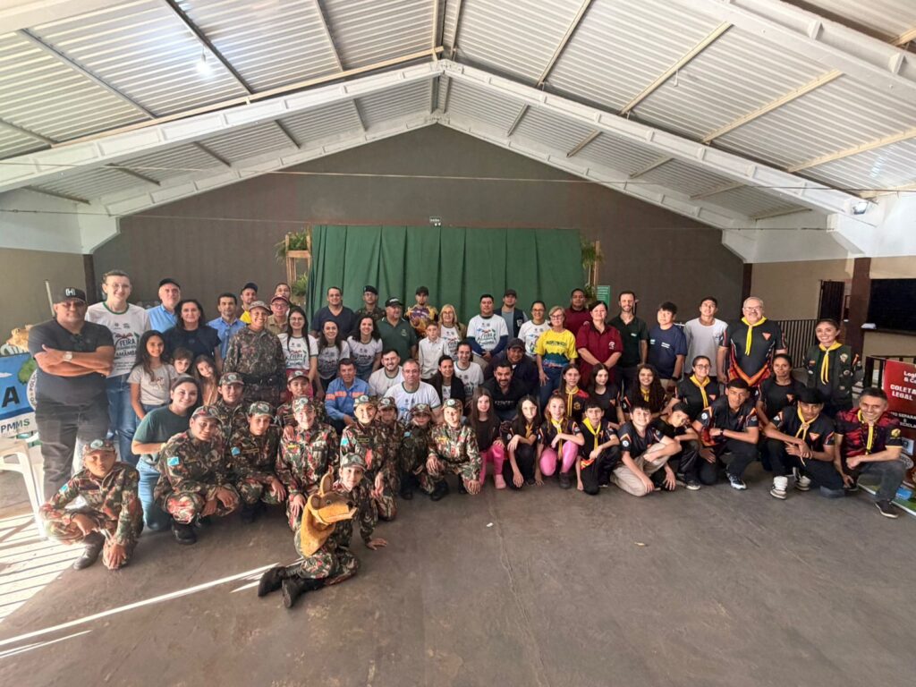 Feira Socioambiental de Amambai reúne mais de 900 participantes e fortalece a conscientização ambiental Feira Socioambiental de Amambai reúne mais de 900 participantes e fortalece a conscientização ambiental