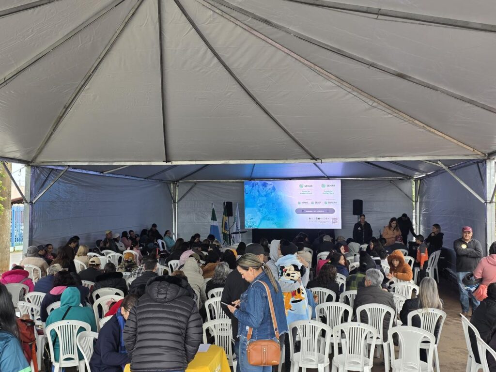 Ação de saúde do Senar realiza atendimentos gratuitos e beneficia moradores de Amambai Ação de saúde do Senar realiza atendimentos gratuitos e beneficia moradores de Amambai