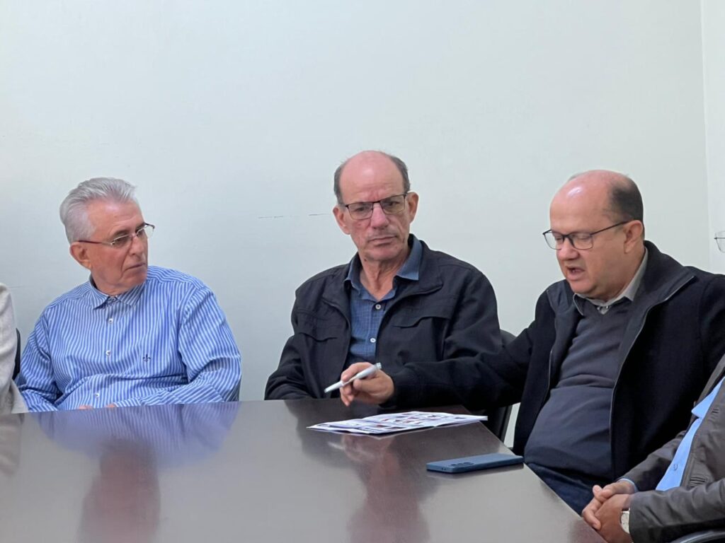 Prefeitura de Amambai recebe visita institucional do vice-governador Barbosinha Prefeitura de Amambai recebe visita institucional do vice-governador Barbosinha