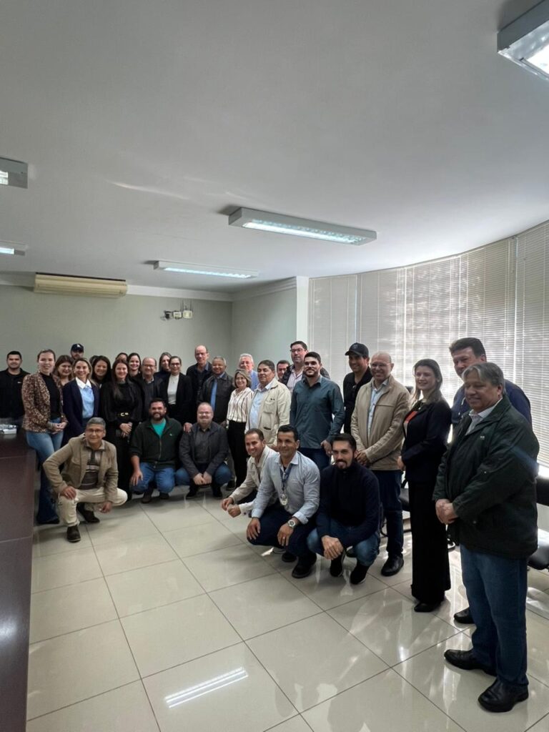 Prefeitura de Amambai recebe visita institucional do vice-governador Barbosinha Prefeitura de Amambai recebe visita institucional do vice-governador Barbosinha