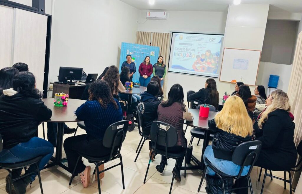 Paranhos: Secretaria Municipal de Educação realiza formação sobre Educação Especial e reforça compromisso com a inclusão