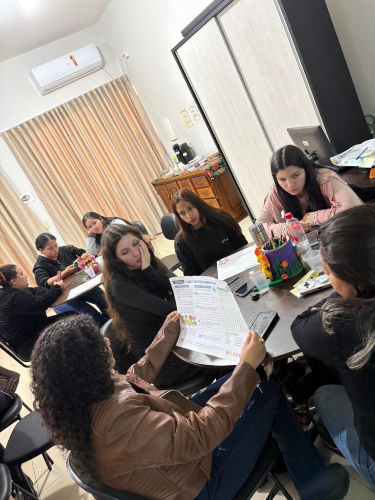 Paranhos: Secretaria Municipal de Educação realiza formação sobre Educação Especial e reforça compromisso com a inclusão