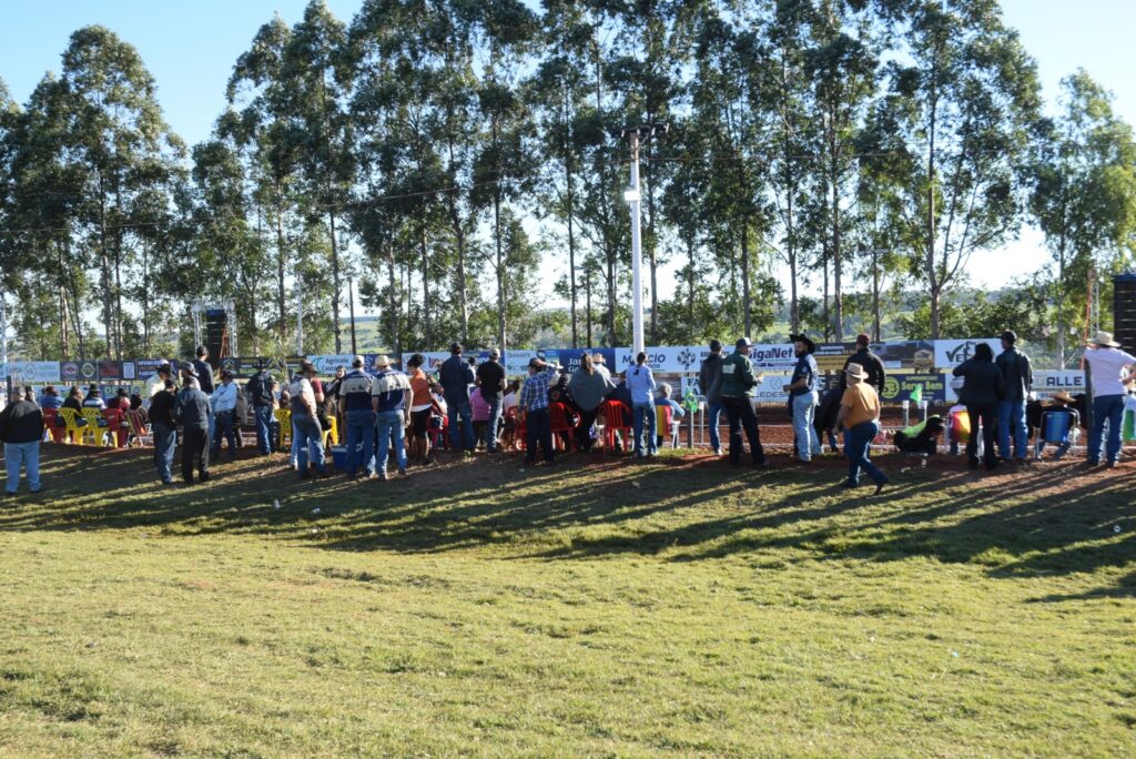 Iguatemi: 2ª Etapa do Circuito Profissional do Laço Comprido na Fazenda Tuneiras distribuiu mais de 28 mil reais de premiação