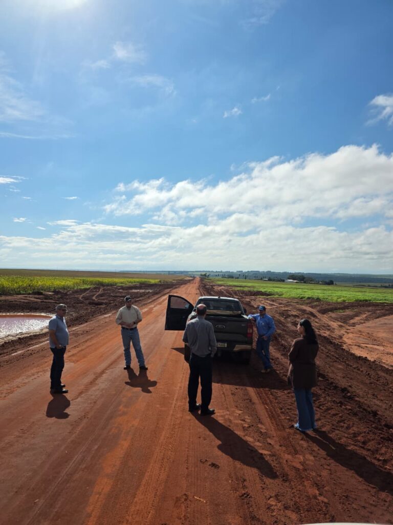 Amambai: Melhorias que garantem mais trafegabilidade e segurança no interior do município Amambai: Melhorias que garantem mais trafegabilidade e segurança no interior do município