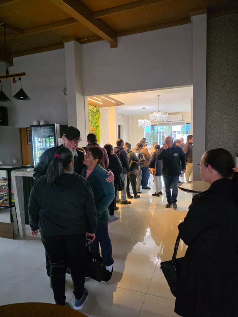 Prefeitura de Amambai realiza entrega de 138 óculos de grau e reforça compromisso com a saúde visual