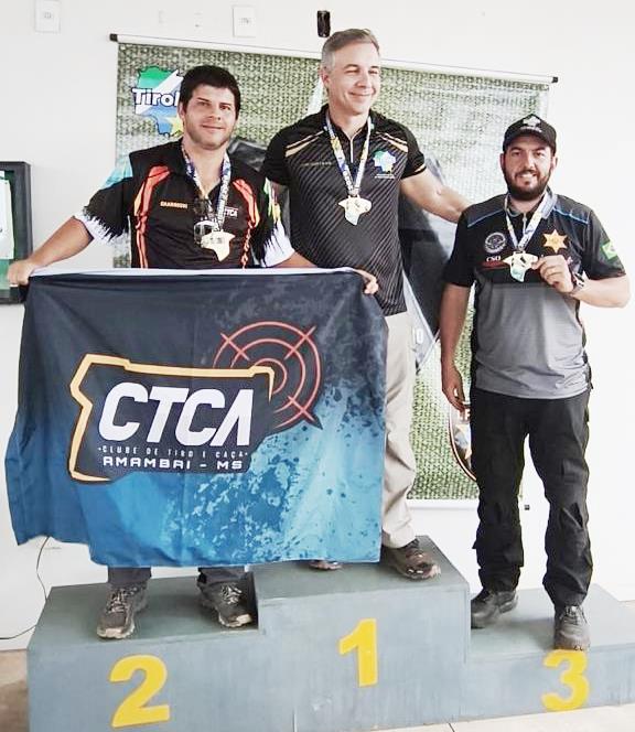 Com vários pódios conquistados, equipe de tiro de Amambai é destaque no Estadual em Anastácio